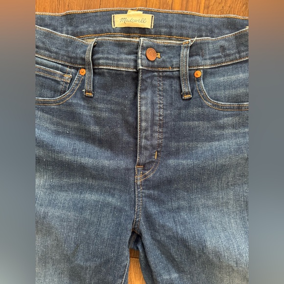Madewell 9” Mid-Rise Skinny Jean - Picture 3 of 5